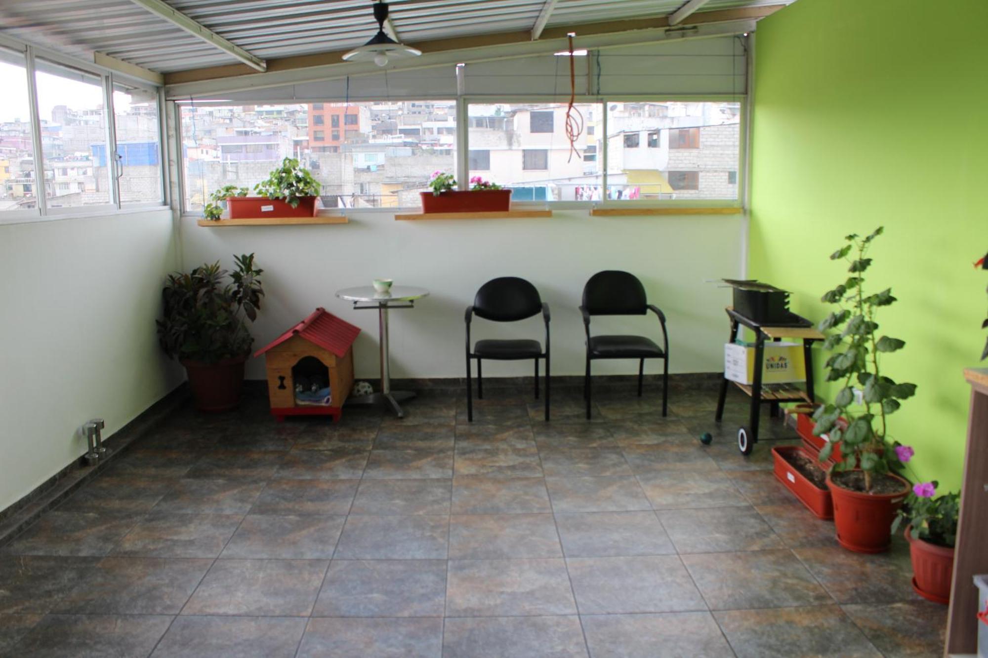 Julius Hostal, Desde Las 14 Horas Hasta 12 Del Mediodia กีโต ภายนอก รูปภาพ